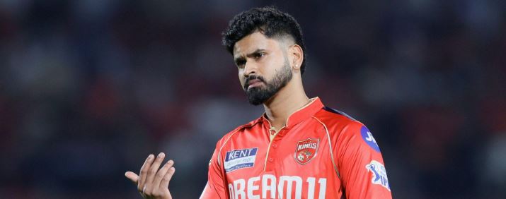 ఆ క్రికెటర్ కే నా బ్యాట్ బహుమతి: శ్రేయస్