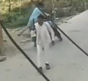 మీర్జాపూర్‌లో దారుణం: మార్నింగ్ వాక్‌లో లాయర్ కాల్చివేత..