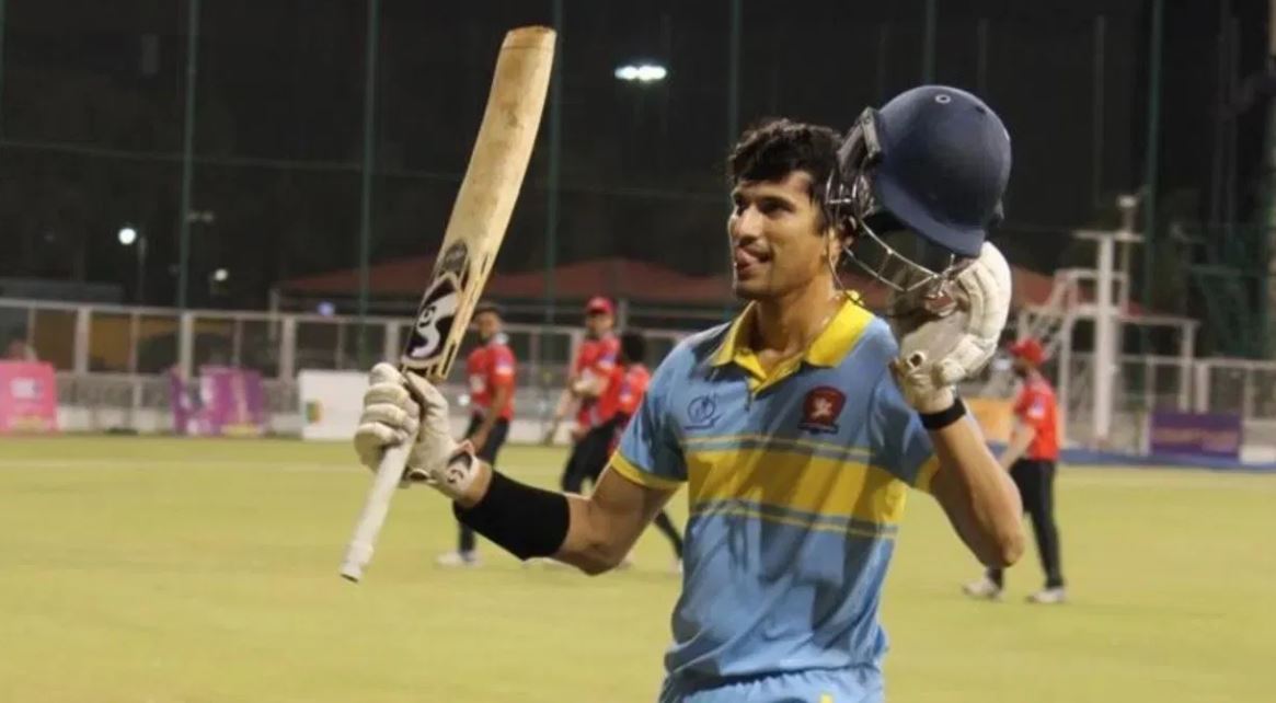 14 సిక్సర్లు, 21 ఫోర్లతో ఏకంగా 193 పరుగులతో సంచలనం..