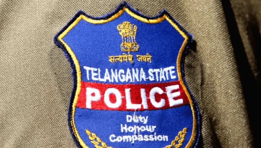 తెలంగాణలో పలువురు IPS అధికారుల బదిలీలు
