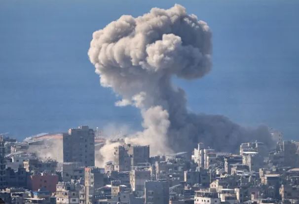 ఇరాన్‌పై యుద్ధం: అమెరికా, ఇజ్రాయెల్ తలోమాట..