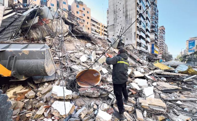 ఇరాన్ పై ఆగని దాడులు.. ఆచరణకు నోచుకోని ట్రంప్ మాటలు