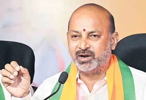 రేవంత్ రెడ్డి అభినవ గోబెల్స్: బండి సంజయ్