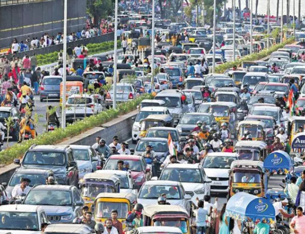వాహనదారులకు గుడ్ న్యూస్..ఆ పన్ను రద్దు