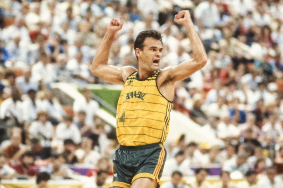 SAD : బాస్కెట్‌బాల్ దిగ్గజం ఆస్కర్ ష్మిడ్ కన్నుమూత