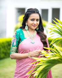 సినిమా ప్రమోషన్ల కేరాఫ్ అడ్రస్: "సుమ" యూట్యూబ్ చానల్.. 