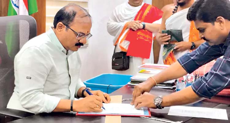 కన్నబాబు బదిలీతో అమరావతి పనుల్లో ఆలస్యం..?