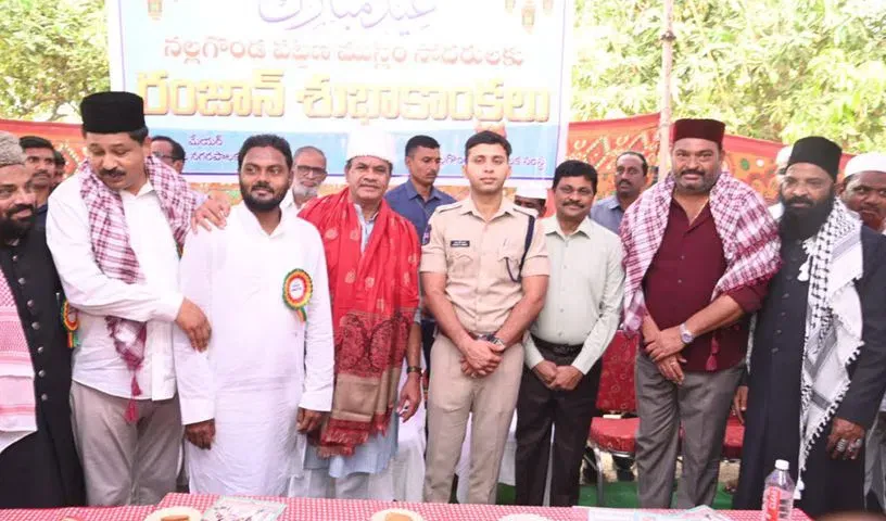 ముస్లింల సంక్షేమానికి ప్ర‌భుత్వం కృషి : కోమటిరెడ్డి 