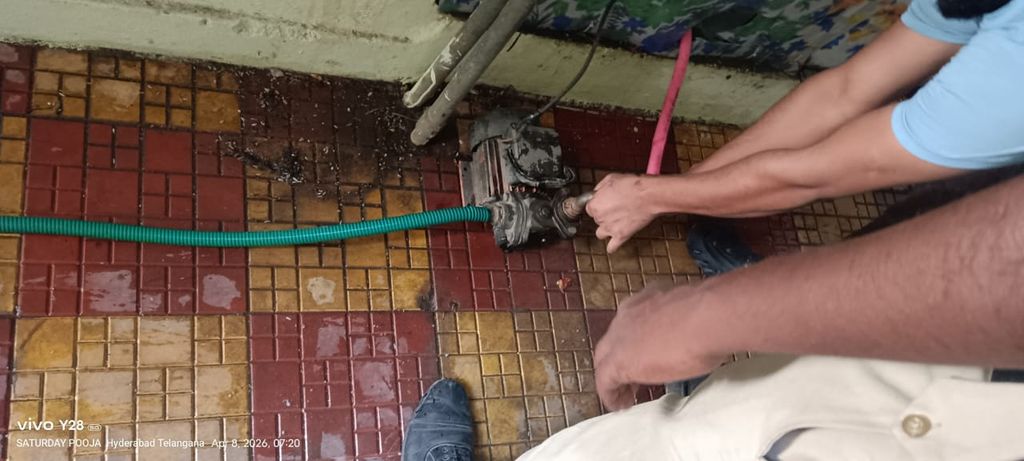 నల్లాకు అక్రమంగా బిగించిన మోటార్లు స్వాధీనం