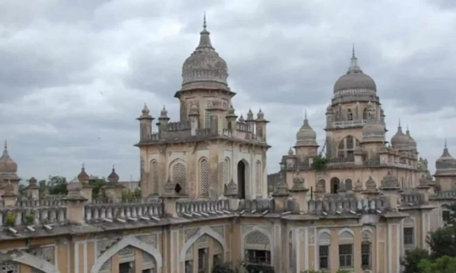 ర్యాగింగ్‌తో పీజీస్టూడెంట్‌ సూసైడ్‌