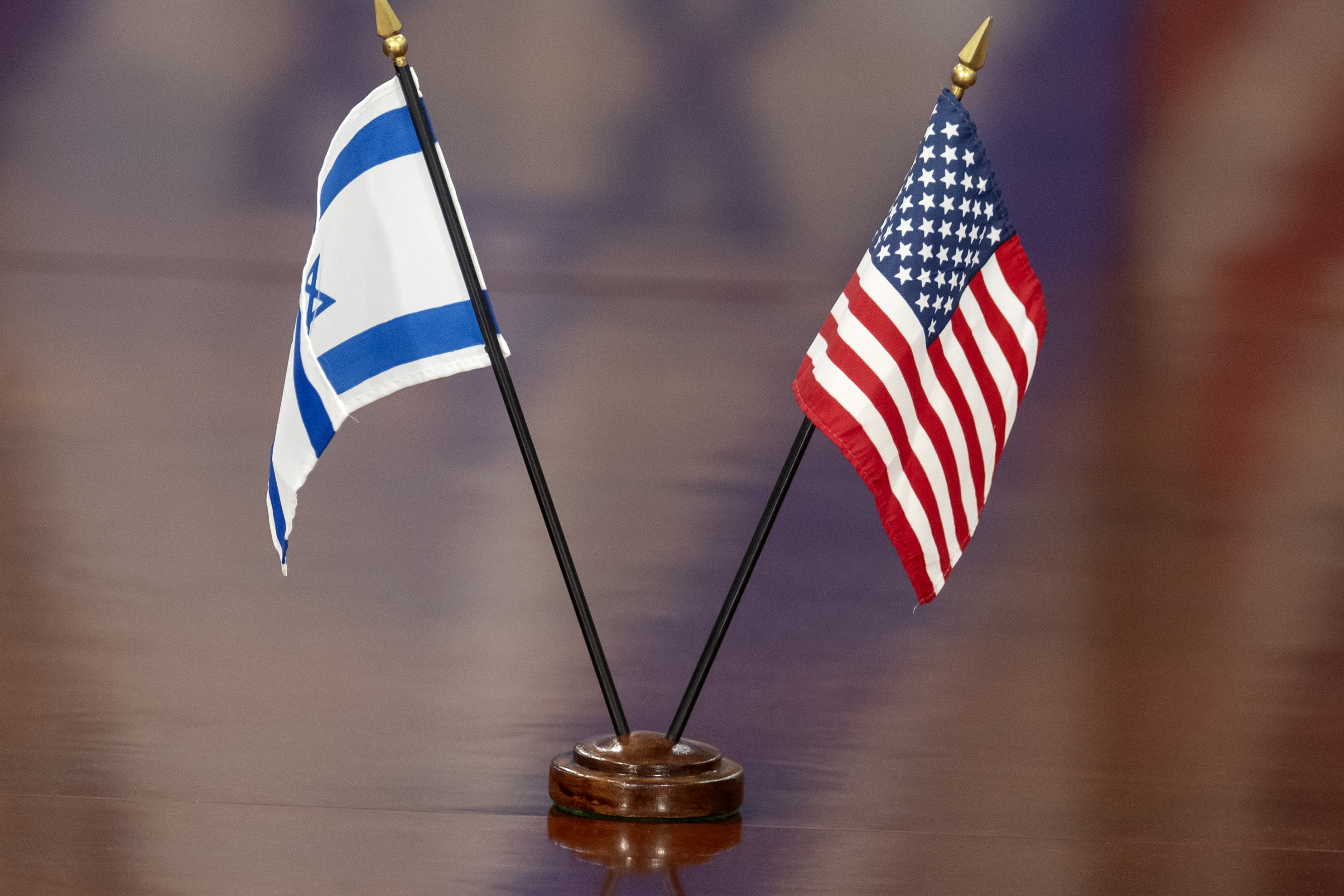 ట్రంప్ పై:ఇజ్రాయెల్ ప్రధాని సంచలన వ్యాఖ్యలు!